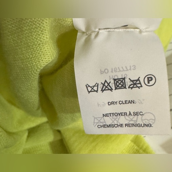 J. Crew Vibrant Yellow 3/4 Sleeve Merino Wool 100% Sweater Size Medium - Picture 7 of 8